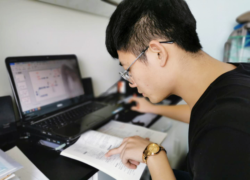 第二组 组图1.jpg